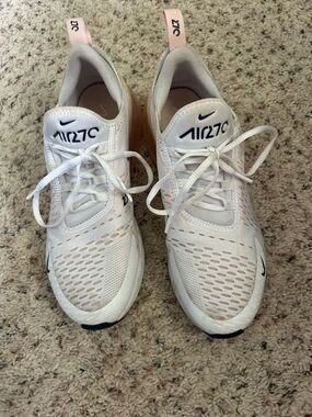 Nike Air270 White Pink Athletic Sneakers